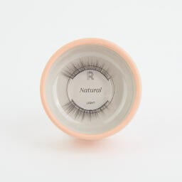 Natural Eyelashes