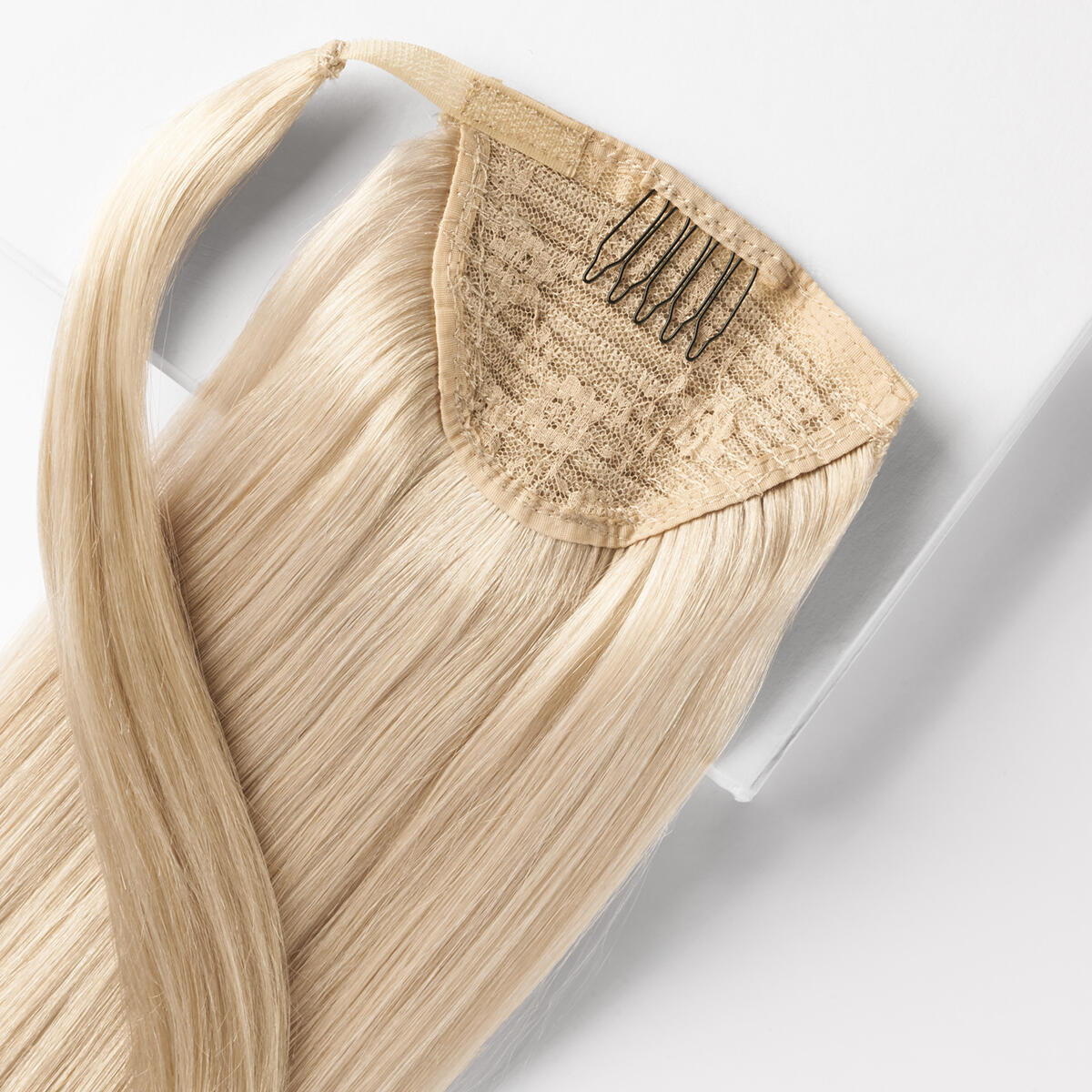 Fibre Clip-in Ponytail Aus veganem Haar hergestellt 10.7 Light Grey 40 cm