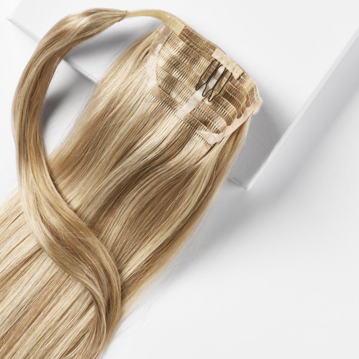 Sleek Clip-in Ponytail Made of real hair M7.3/10.8 Cendre Ash Blonde Mix 50 cm